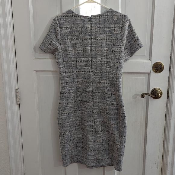Kate and Lily Variegated Gray Sheath Dress - Picture 2 of 4